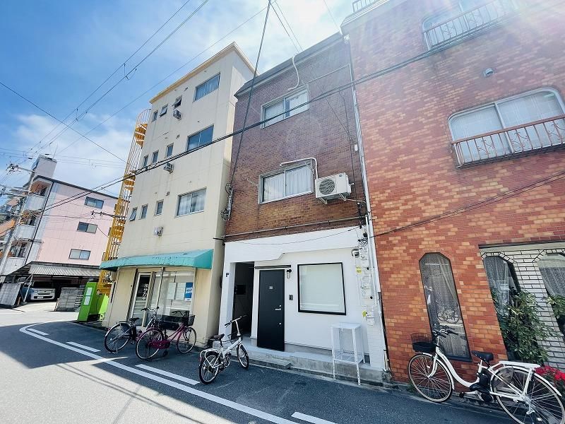 �n�����b�N�n�E�X �O�ώʐ^